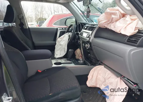 2013 Toyota 4Runner Sr5 z USA, uszkodzony, nr VIN JTEBU5JR0D5141131